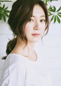 Baek Jin Hui