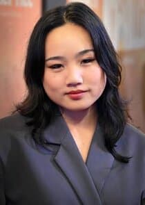 Helen J Shen